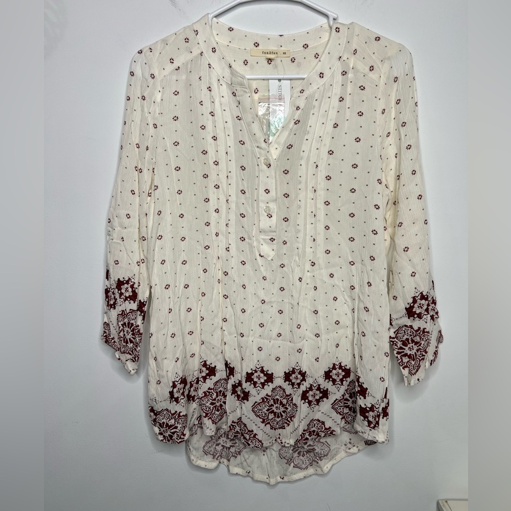 Fun 2 Fun Rayon Top New With Tags Size XS